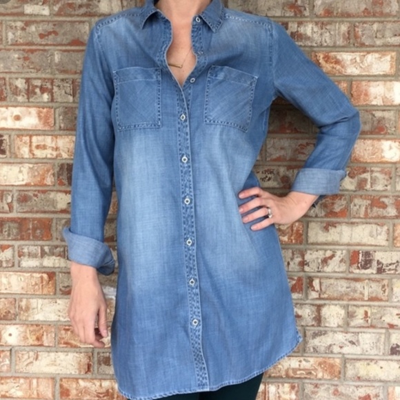 Caslon Dresses & Skirts - Caslon long sleeve chambray denim shirt dress